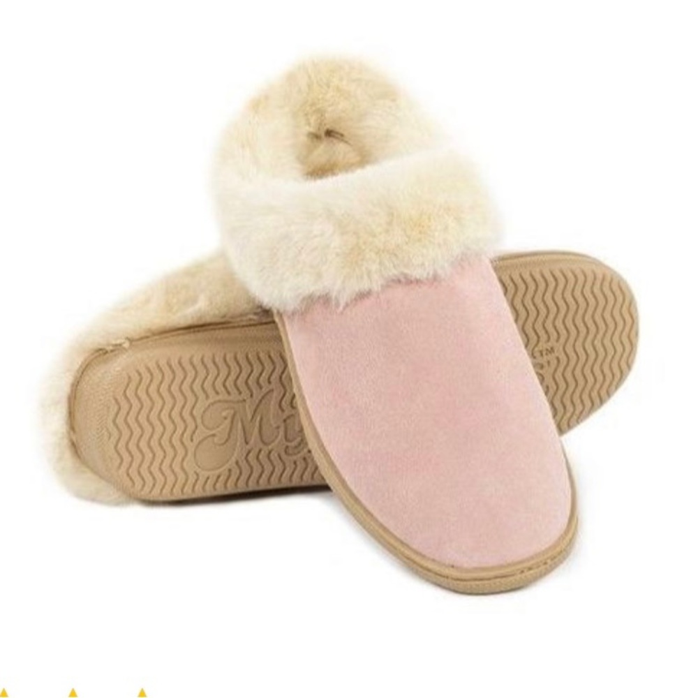 Women’s slippers. Blush pink “myslippers”